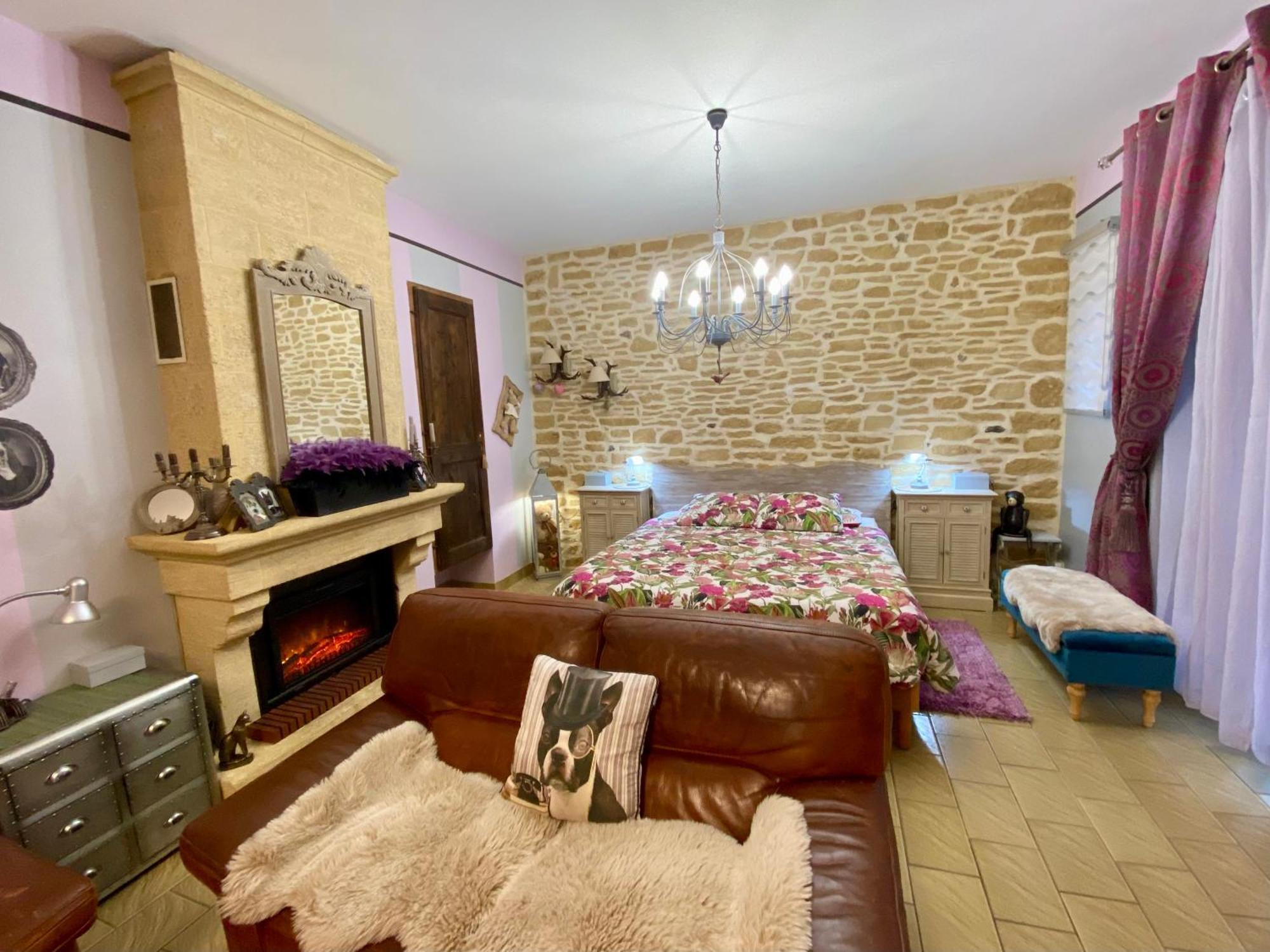 O Clair De Lune: Sarlat Retreat with Private Parking, Heated Pool & Wellness Spa Exterior photo