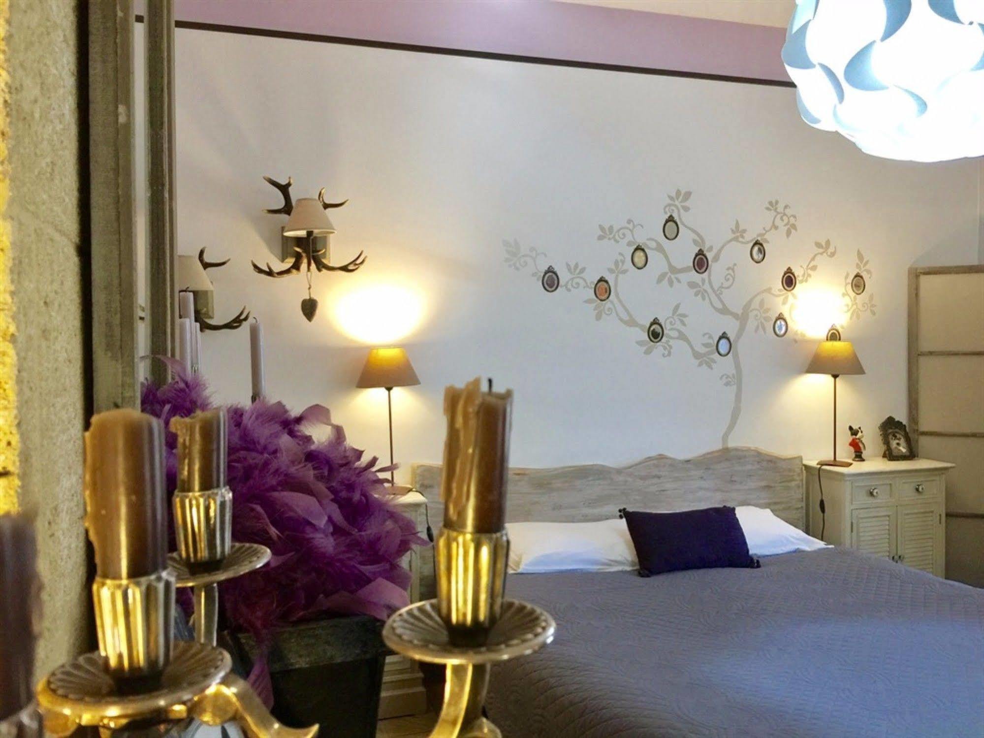 O Clair De Lune: Sarlat Retreat with Private Parking, Heated Pool & Wellness Spa Exterior photo