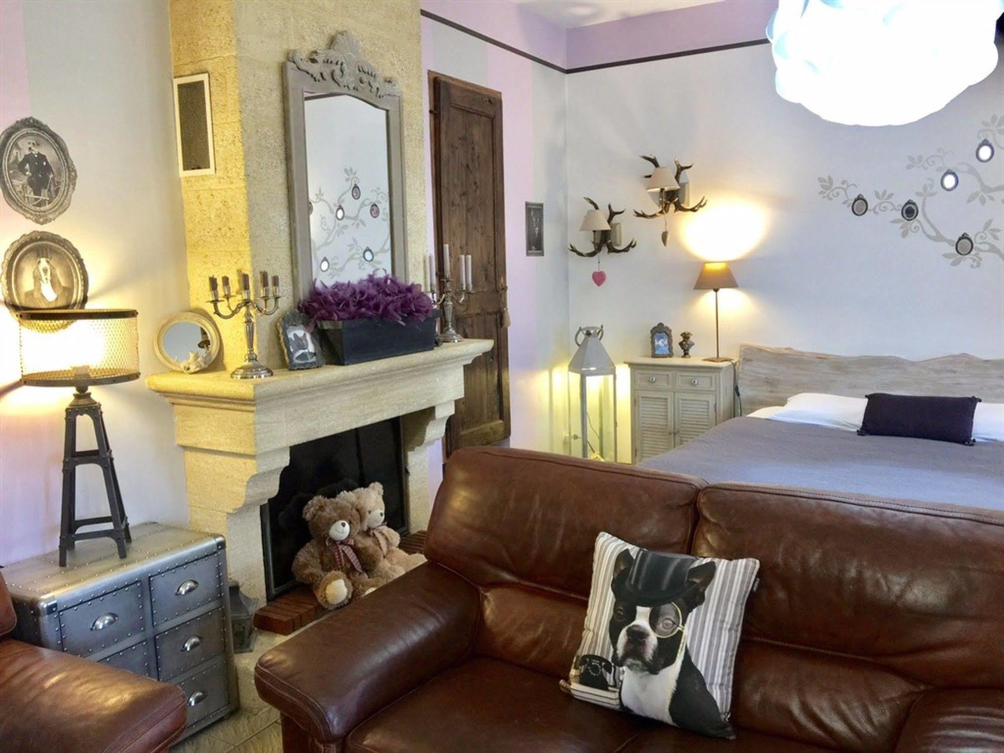 O Clair De Lune: Sarlat Retreat with Private Parking, Heated Pool & Wellness Spa Exterior photo